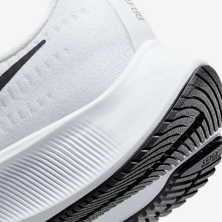 Nike Air Zoom Pegasus 37 Koşu Ayakkabısı Erkek Beyaz Platini Siyah | TR4256695