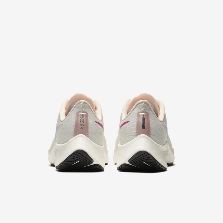 Nike Air Zoom Pegasus 37 Koşu Ayakkabısı Kadın Beyaz | TR4256944