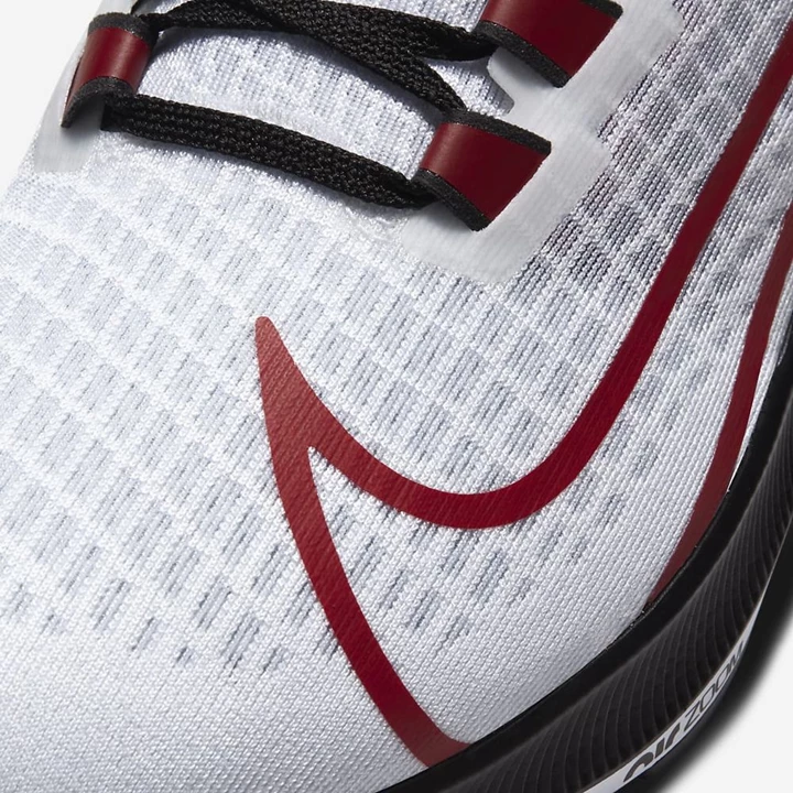 Nike Air Zoom Pegasus 37 Koşu Ayakkabısı Erkek Beyaz Platini Siyah Kırmızı | TR4258139