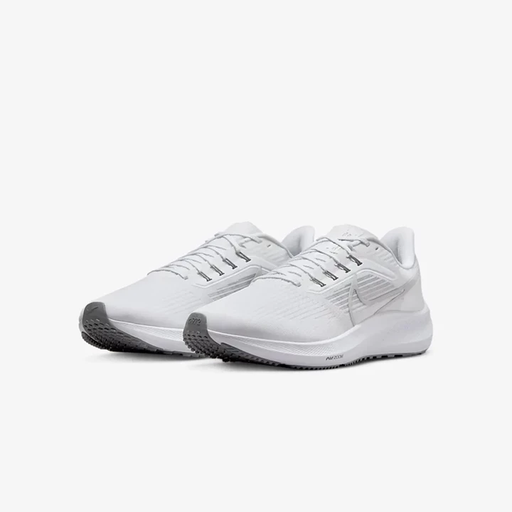 Nike Air Zoom Pegasus 39 Yol Koşu Ayakkabısı Erkek Beyaz | TR4256841