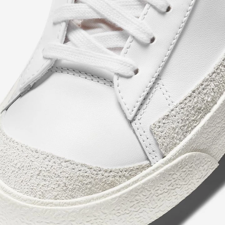 Nike Blazer Spor Ayakkabı Erkek Beyaz Siyah | TR4259131