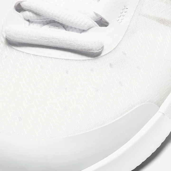 Nike NikeCourt Air Max Spor Ayakkabı Kadın Beyaz Küpe Çiçeği | TR4259054