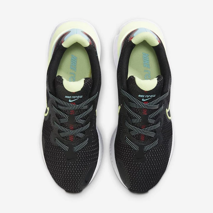 Nike Renew Run Koşu Ayakkabısı Kadın Siyah Açık Kırmızı | TR4257830