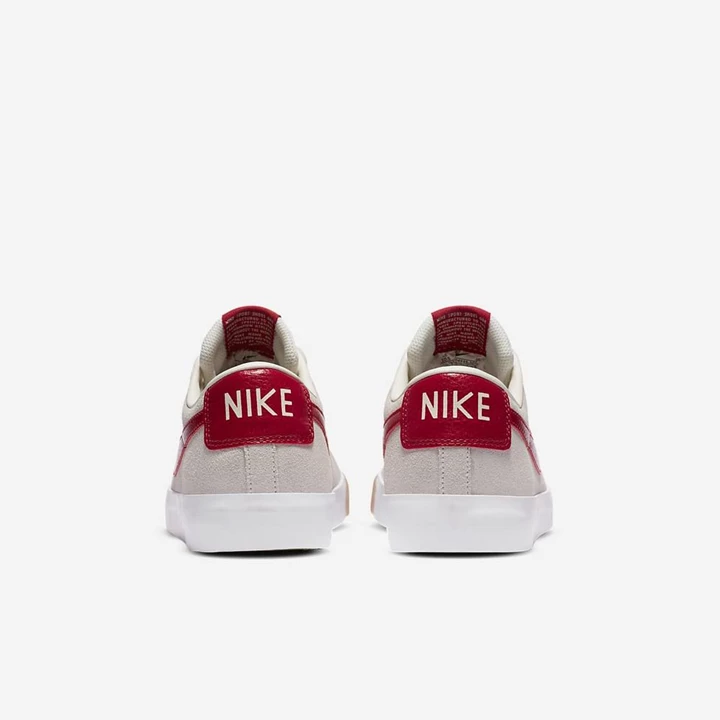Nike SB Blazer Low GT Kaykay Ayakkabısı Kadın Beyaz Açık Kahverengi Kırmızı | TR4257712