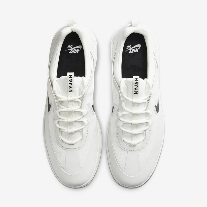 Nike SB Nyjah Free Kaykay Ayakkabısı Erkek Beyaz Beyaz Beyaz Siyah | TR4258578