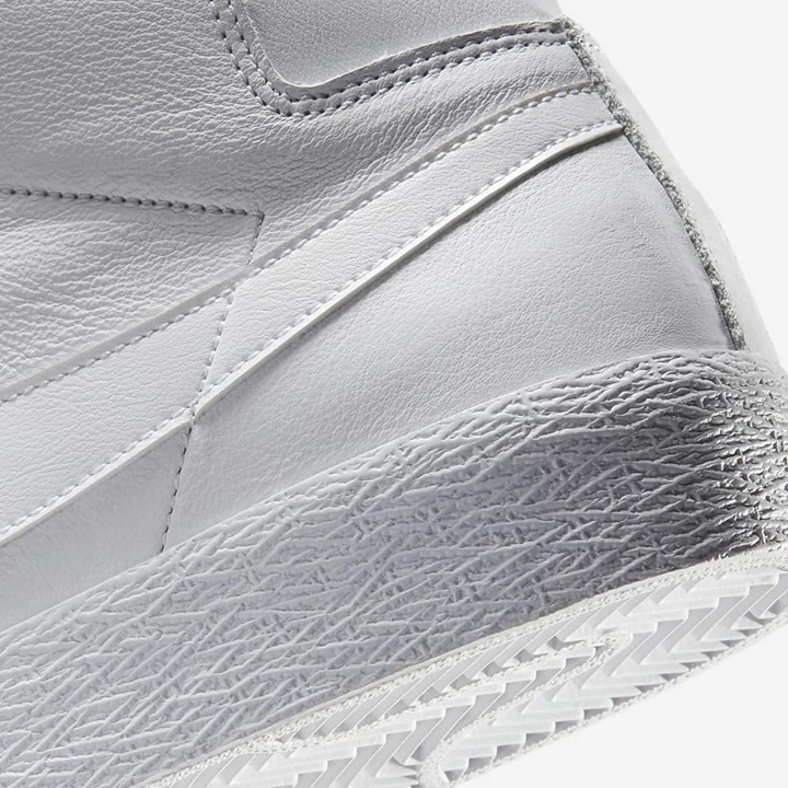 Nike SB Zoom Blazer Mid Cut Kaykay Ayakkabısı Erkek Beyaz Beyaz Beyaz | TR4257118