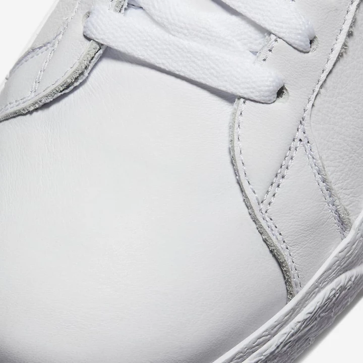 Nike SB Zoom Blazer Mid Cut Kaykay Ayakkabısı Erkek Beyaz Beyaz Beyaz | TR4258398